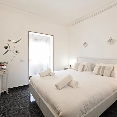 Stay U-nique Apartments Tapioles Barcelone Extérieur photo